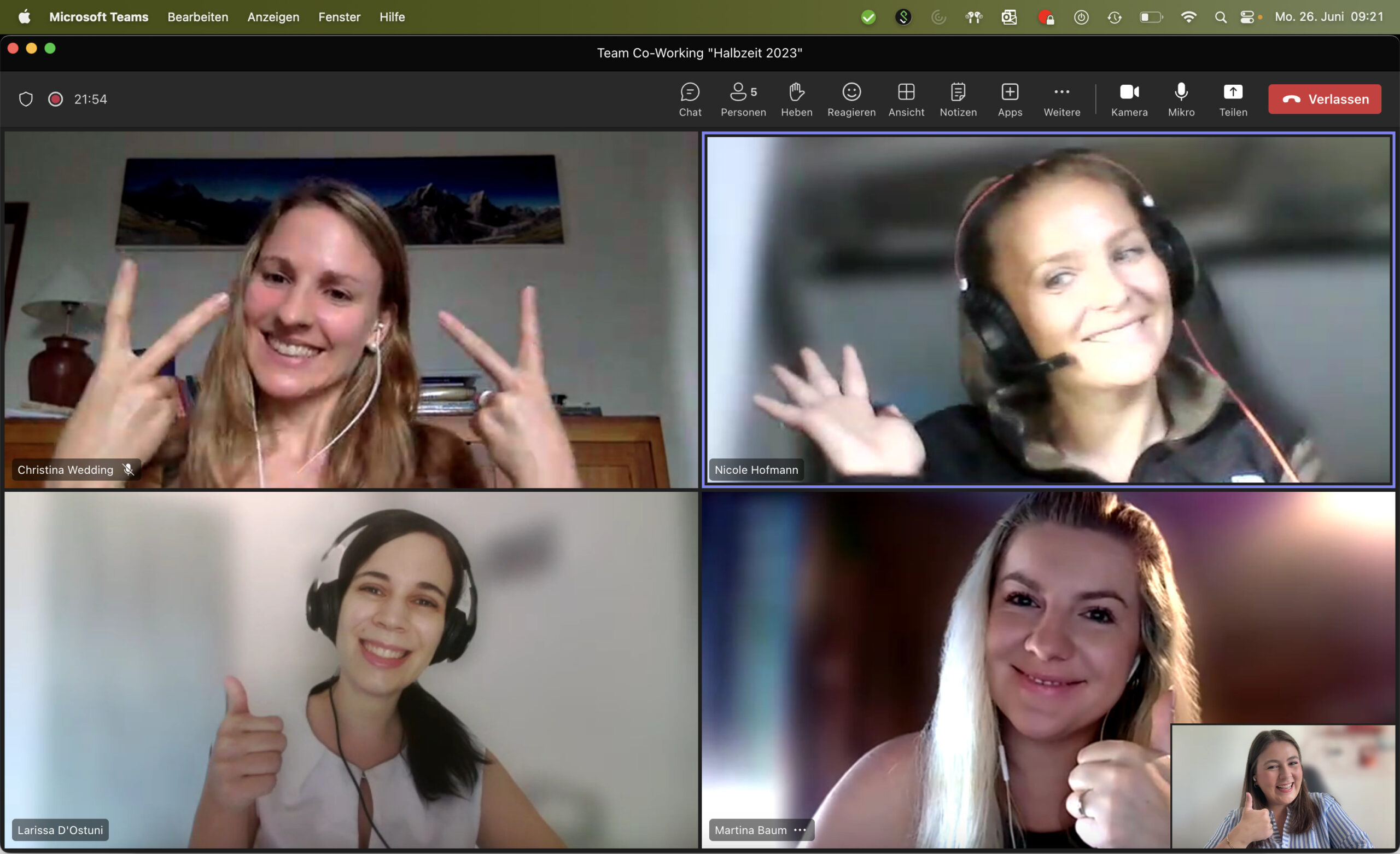 Unser Mediadeluxxe Team in einem virtuellen Co-Working